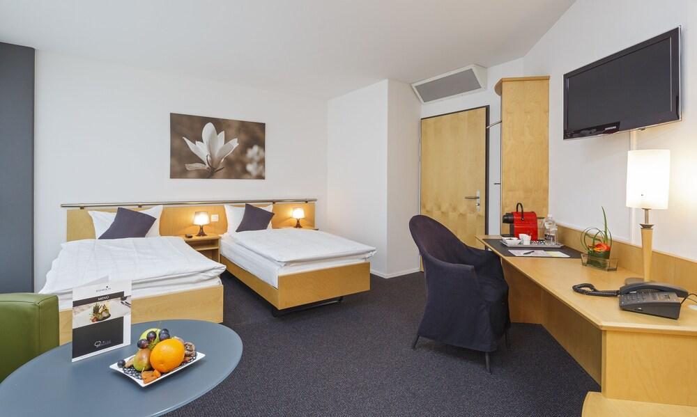 Hotel East End 弗劳恩费尔德 外观 照片